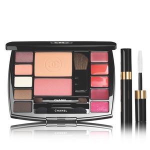 NEW CHANEL Travel Makeup Palette in Destination